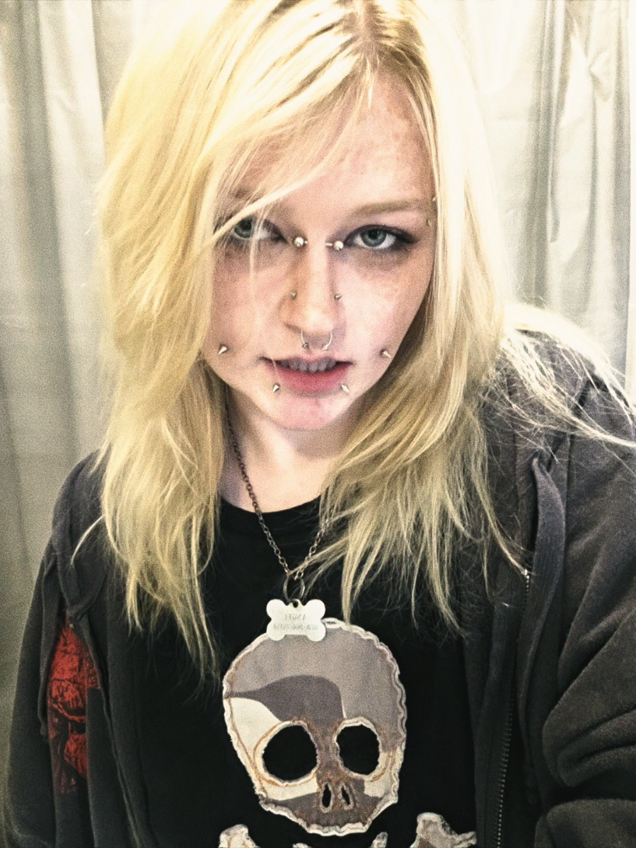 @Bratfacekiller13.
