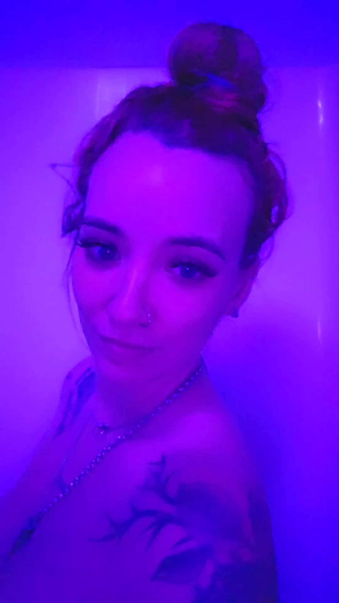 @realdelilah.com