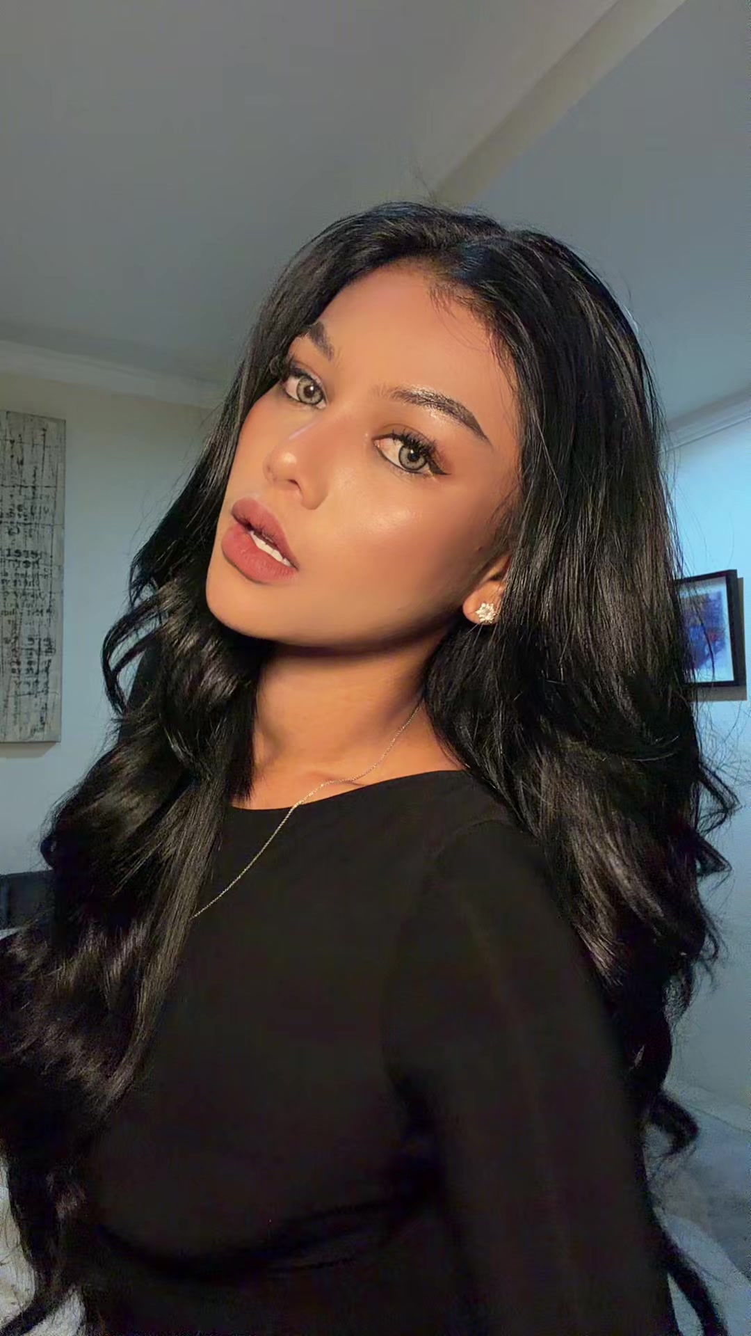 @Kikinii