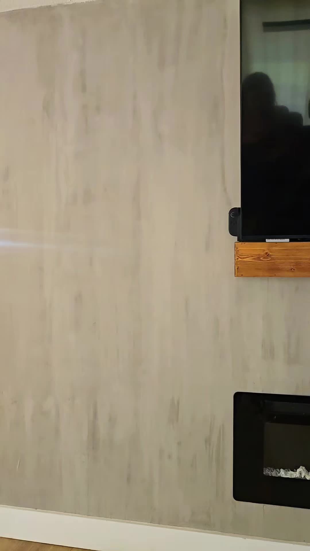 @YeinysVibes