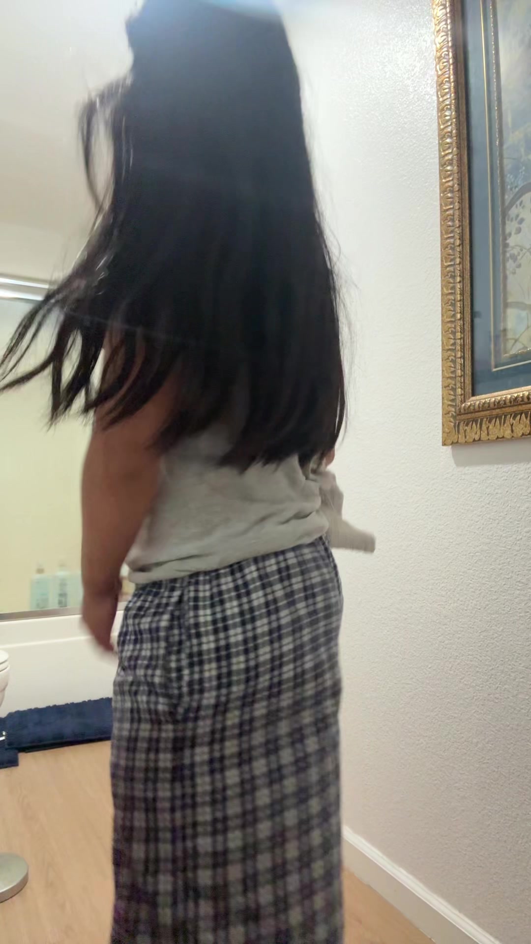 @￼