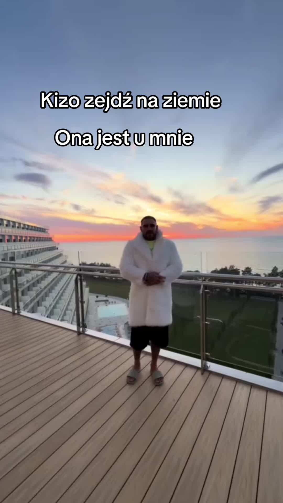 @Powrót trenera