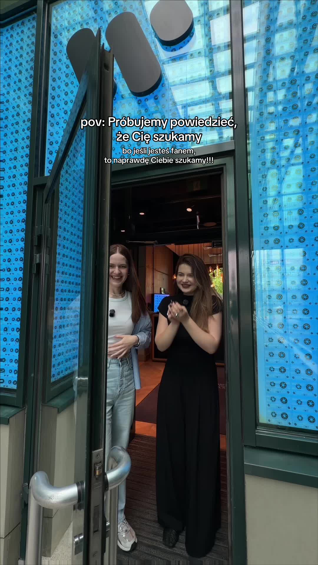 @Warner Music Poland