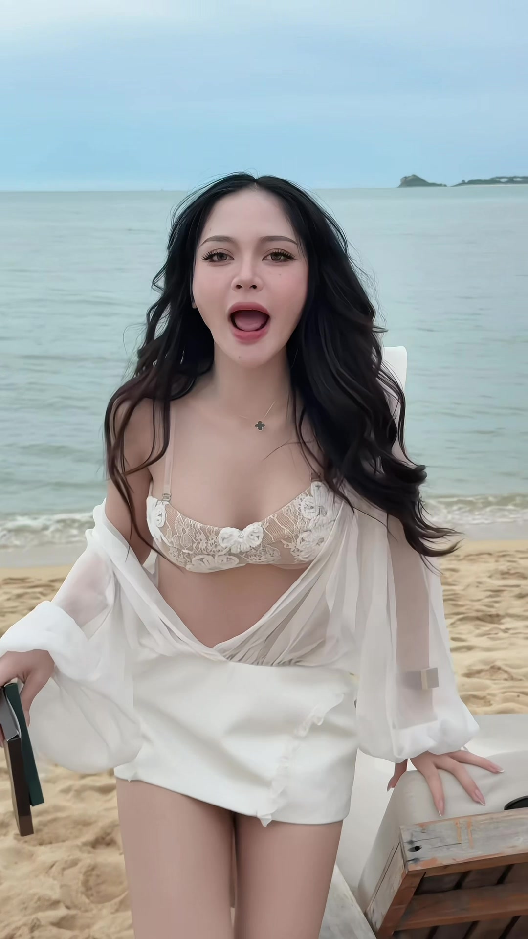 @เน่นุ่นนายเนีย (ชาเน่นะนุ่น)