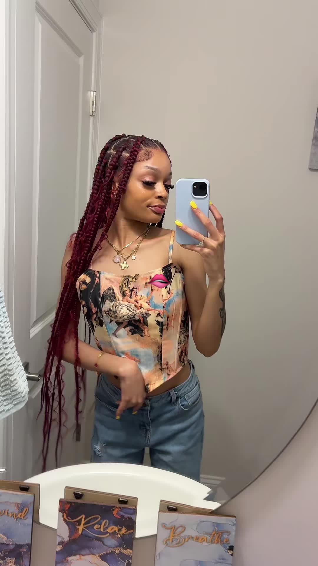 @PrettyyGangstaa🎀