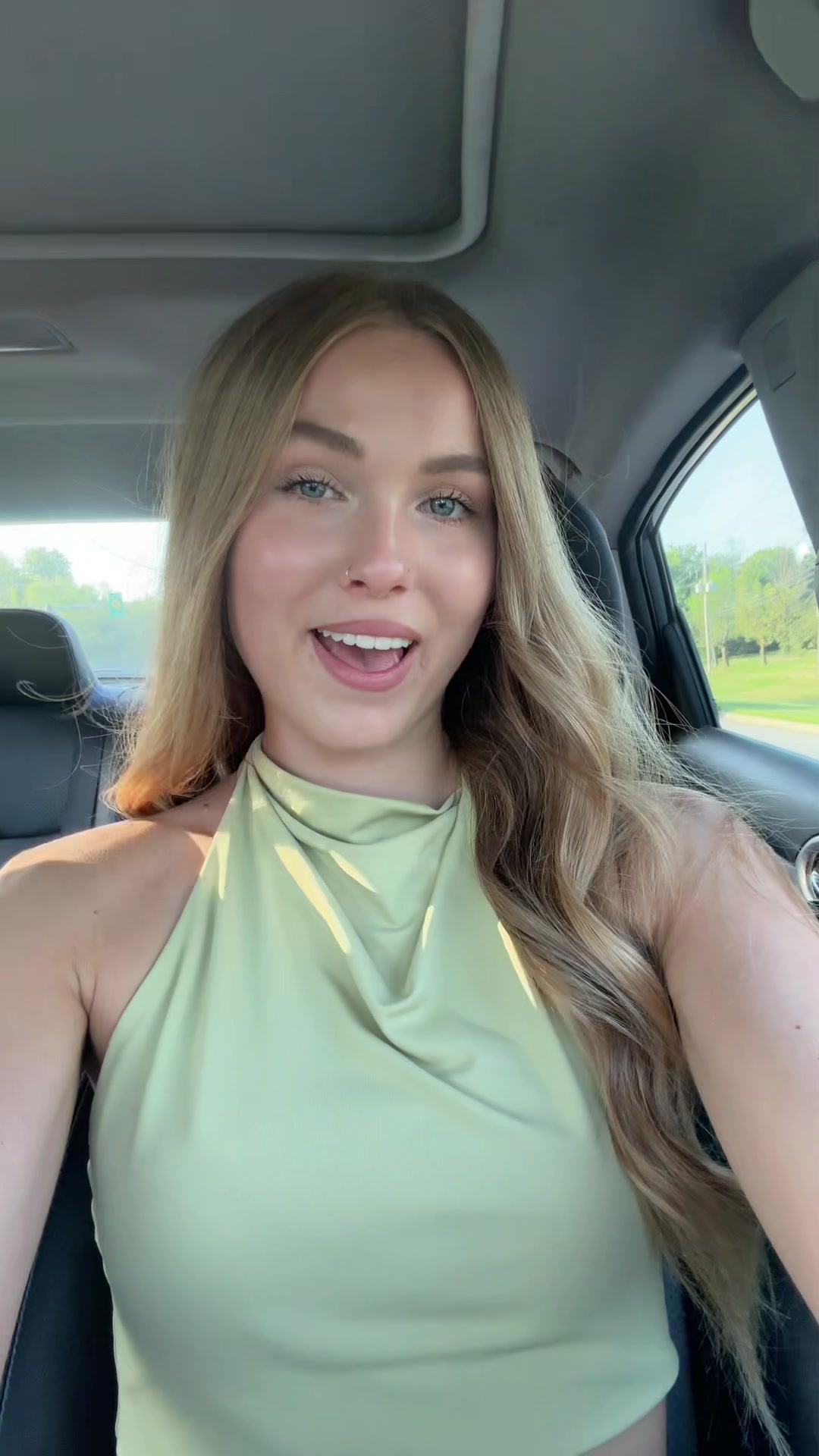 @lexiii