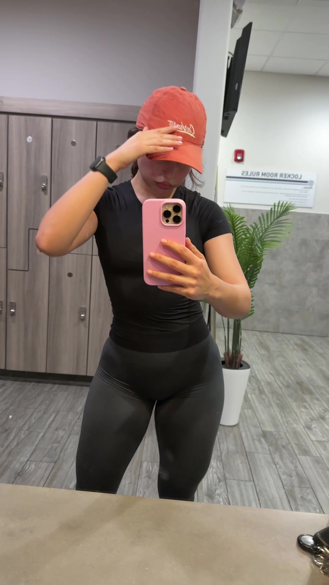 @linmiramarr