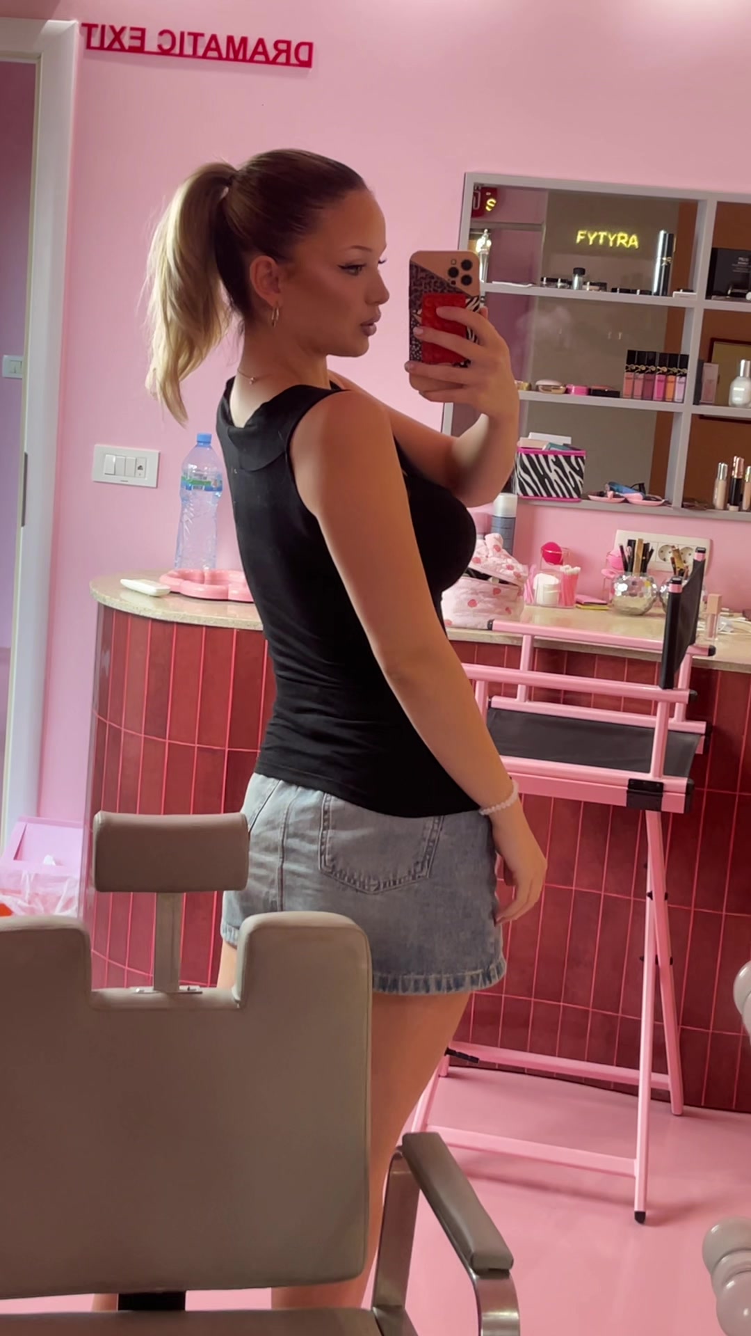 @aneaaa