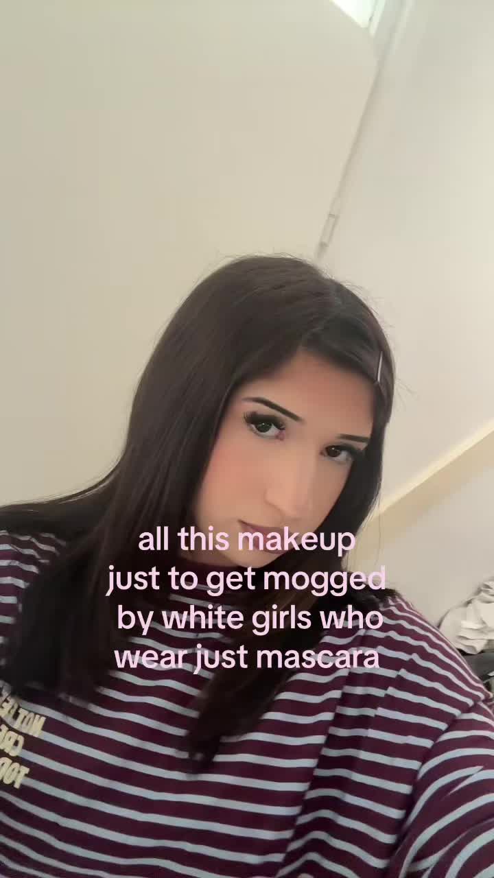@⃟