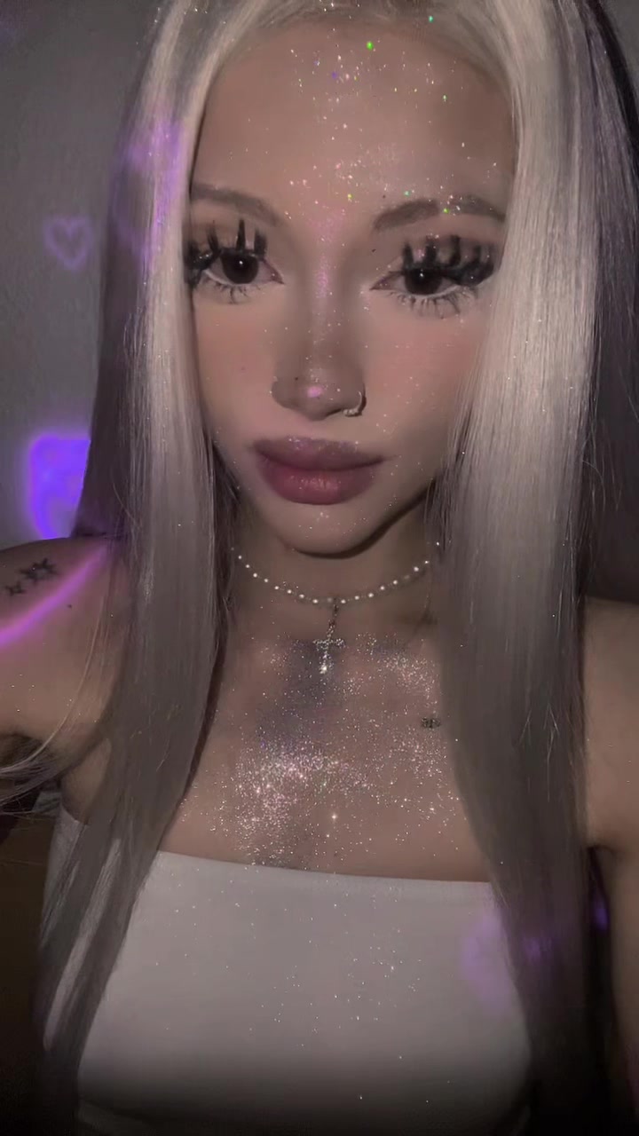 @pandoralora