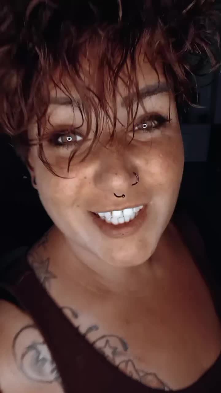 @Sarah🩷💛🩵