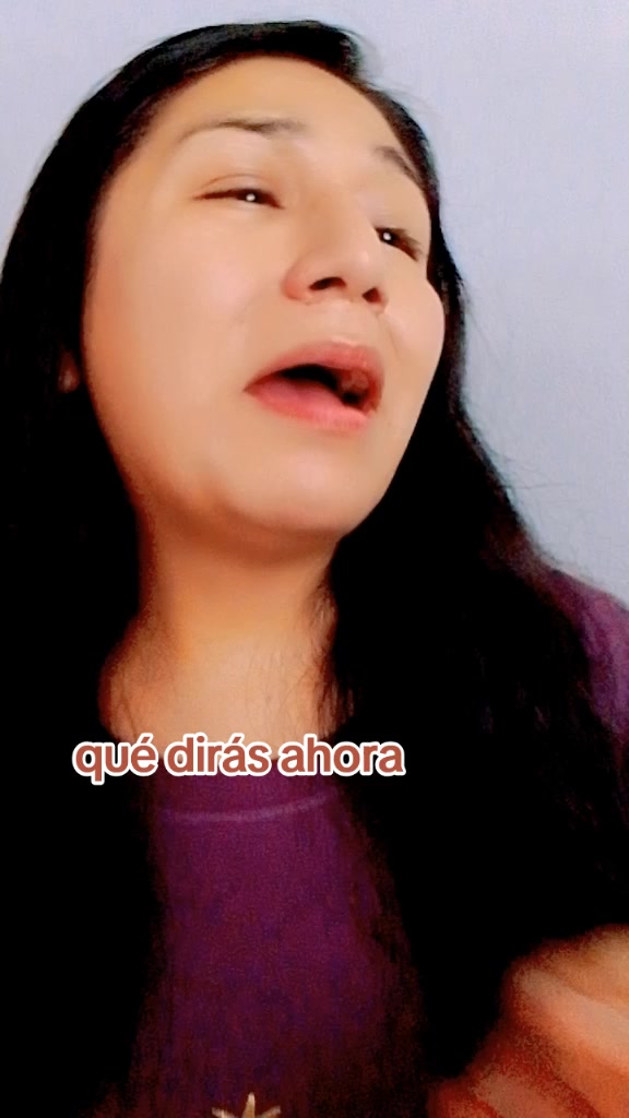 @ElizabethLazaro.oficial1