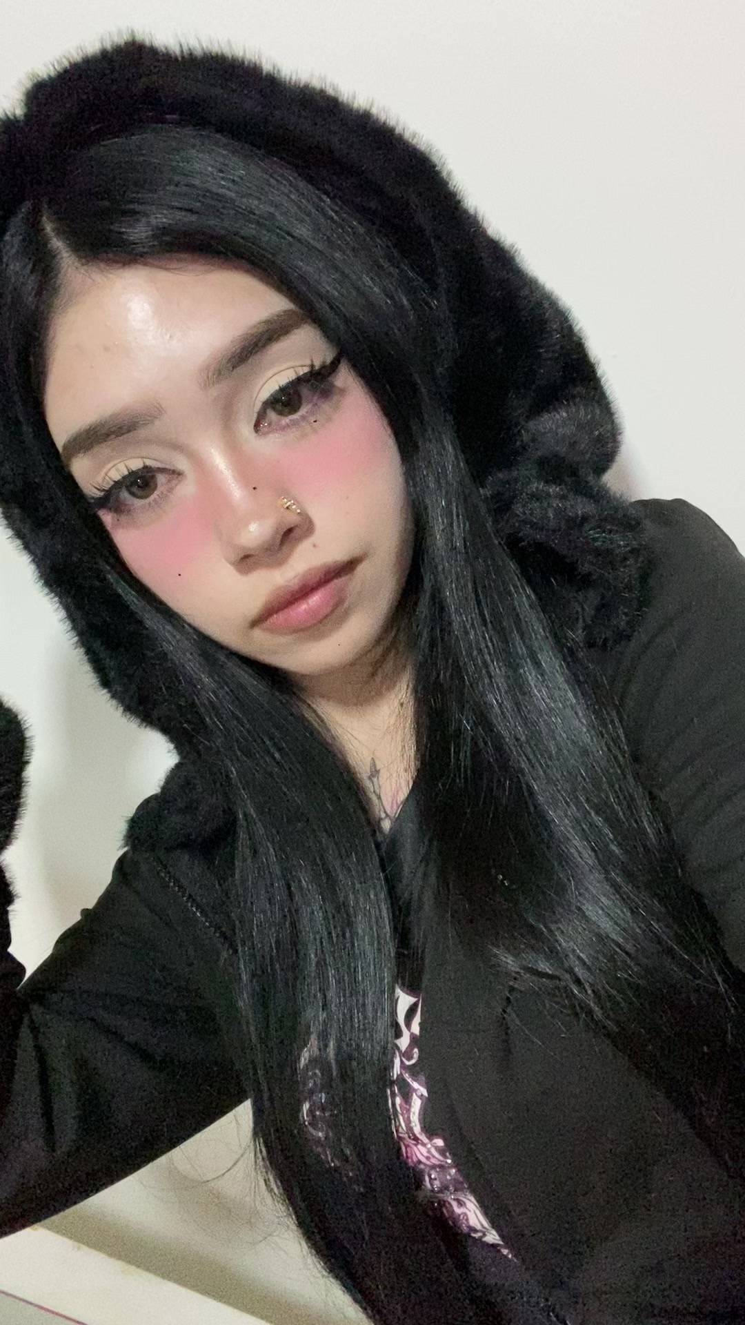 @alethvu
