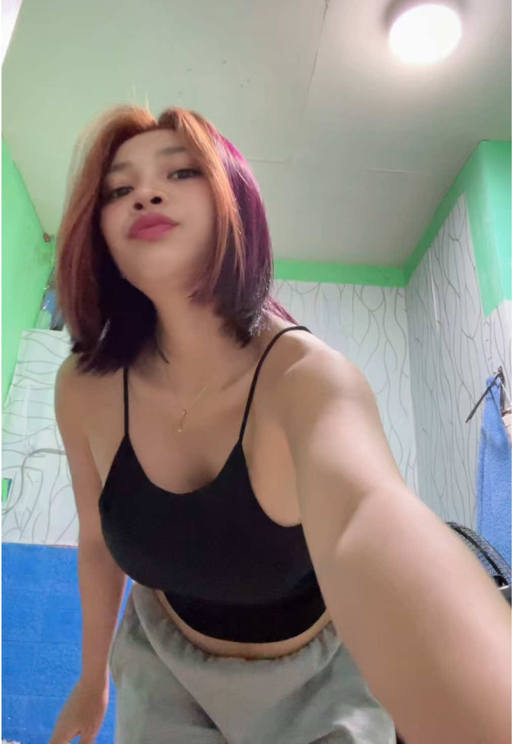 @prettychiks 🍑