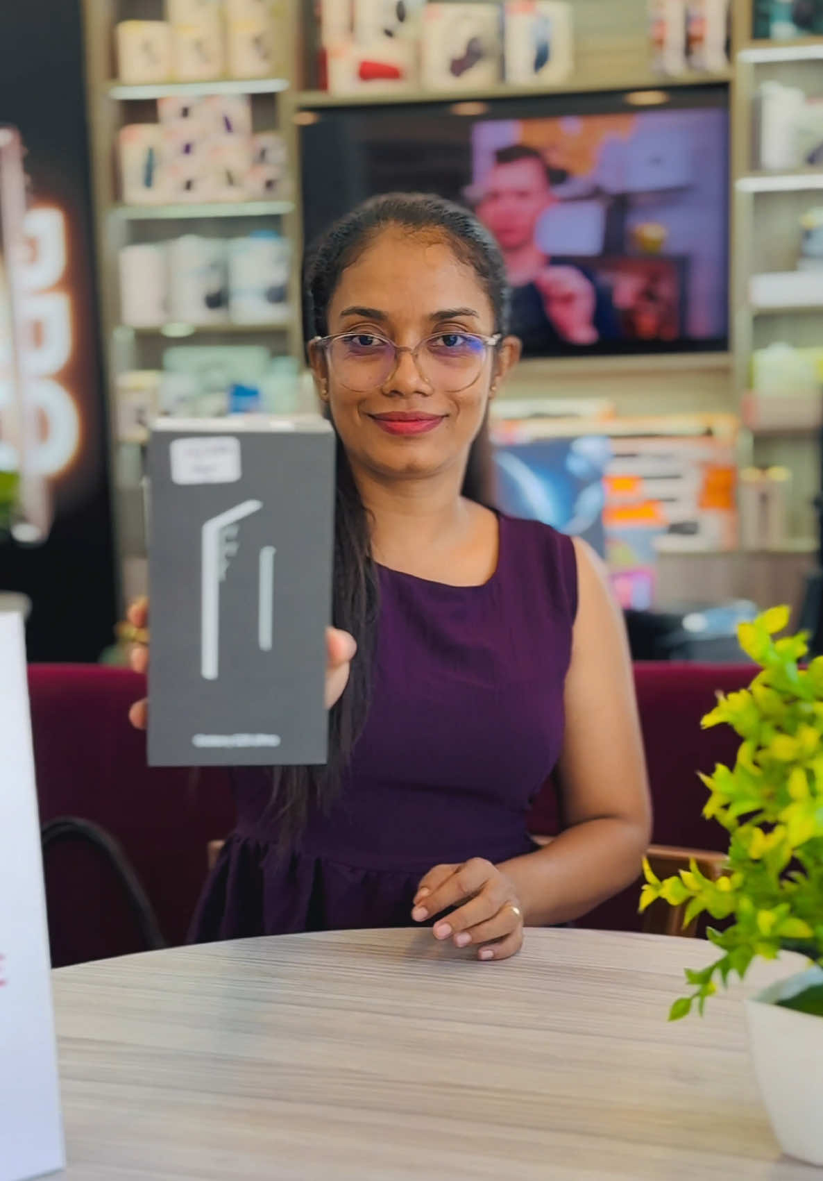 @MOBILE STORE