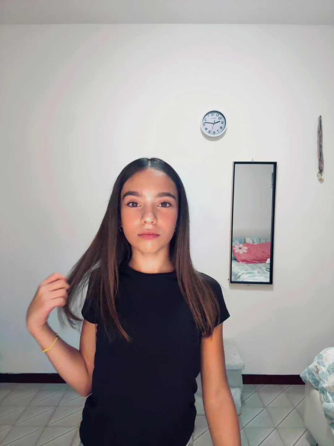 @𝟏𝟕