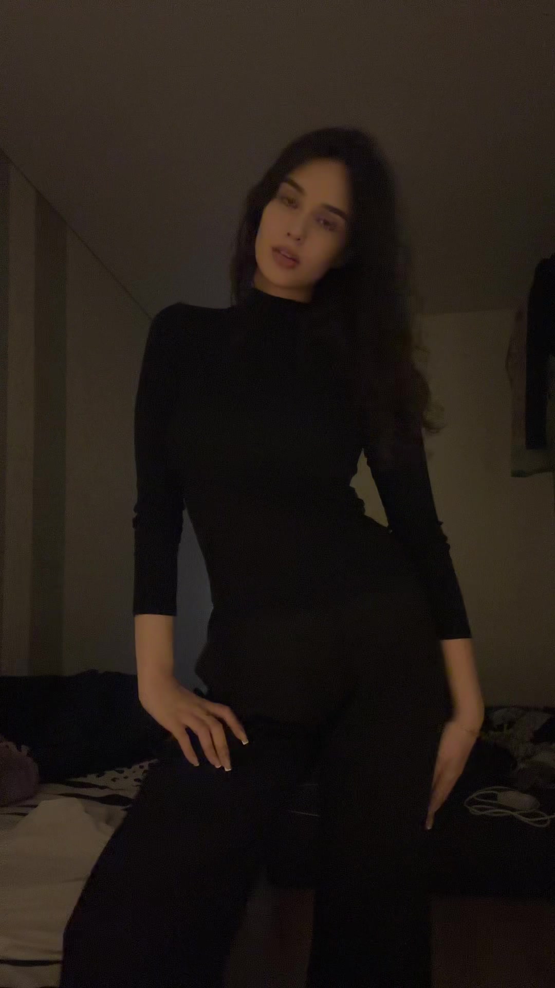 @everyonelovesrita