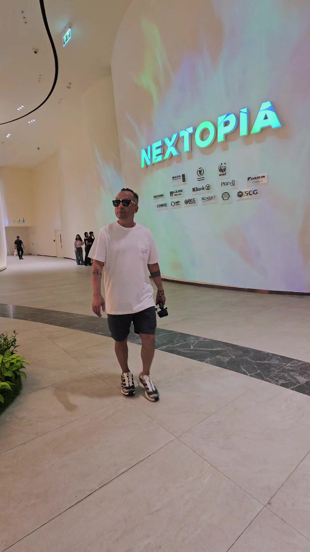 @New York Store 05
