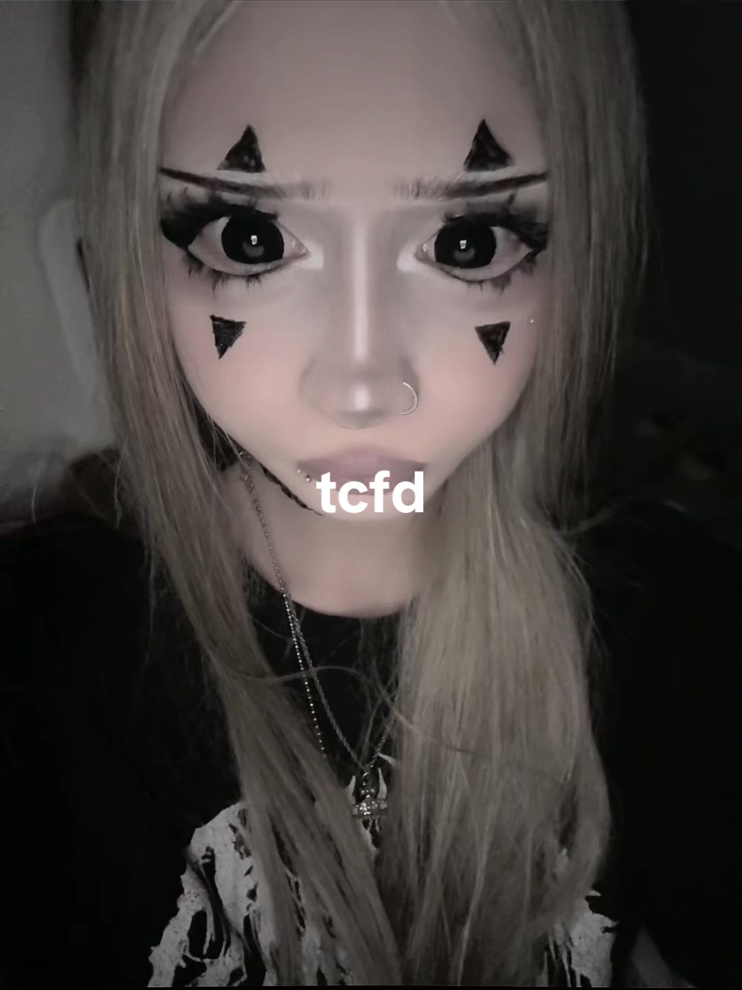 @👺🏴&zwj;☠️