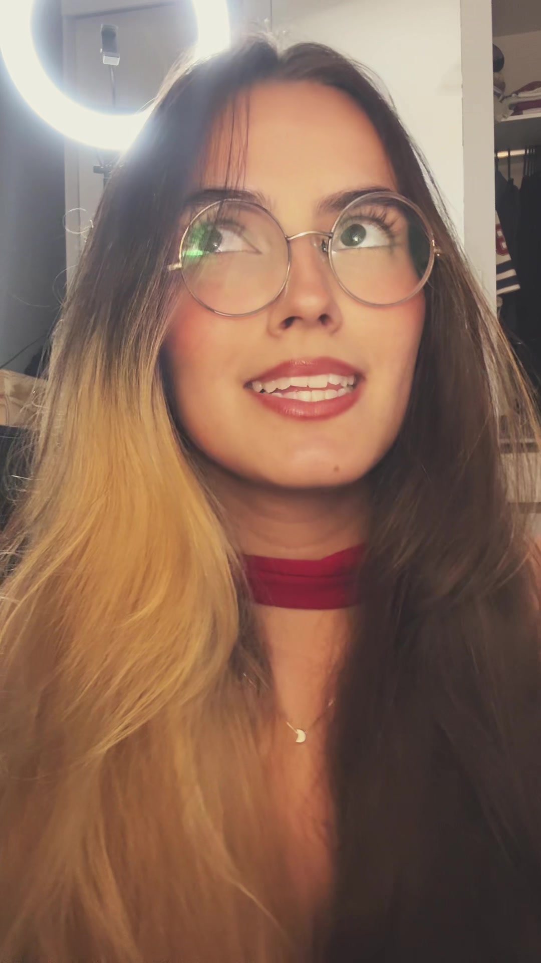 @Laispotonl