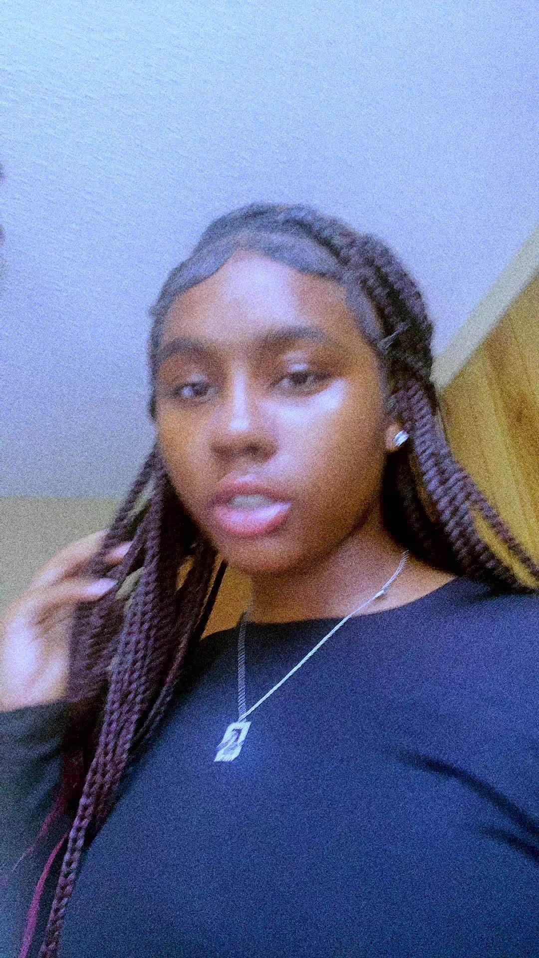 @👸🏽