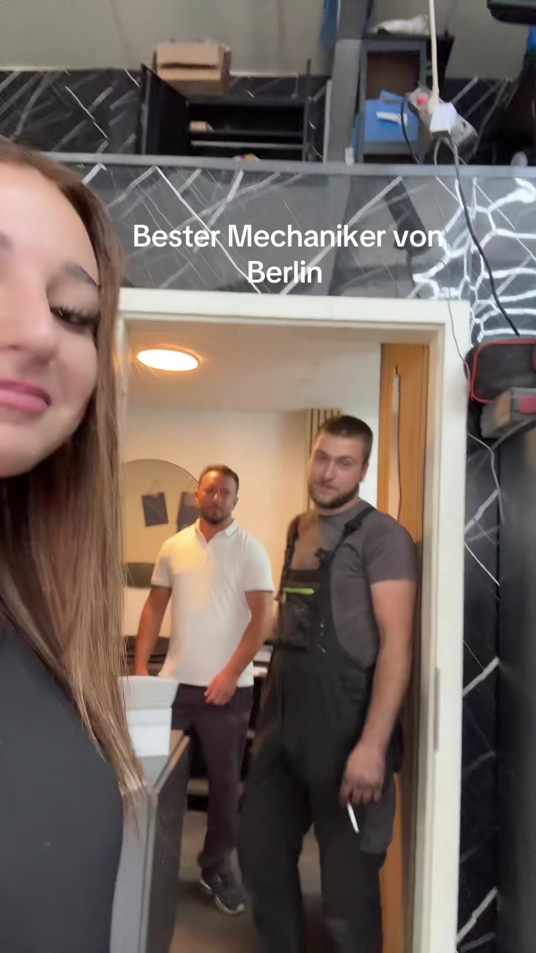 @viktorija