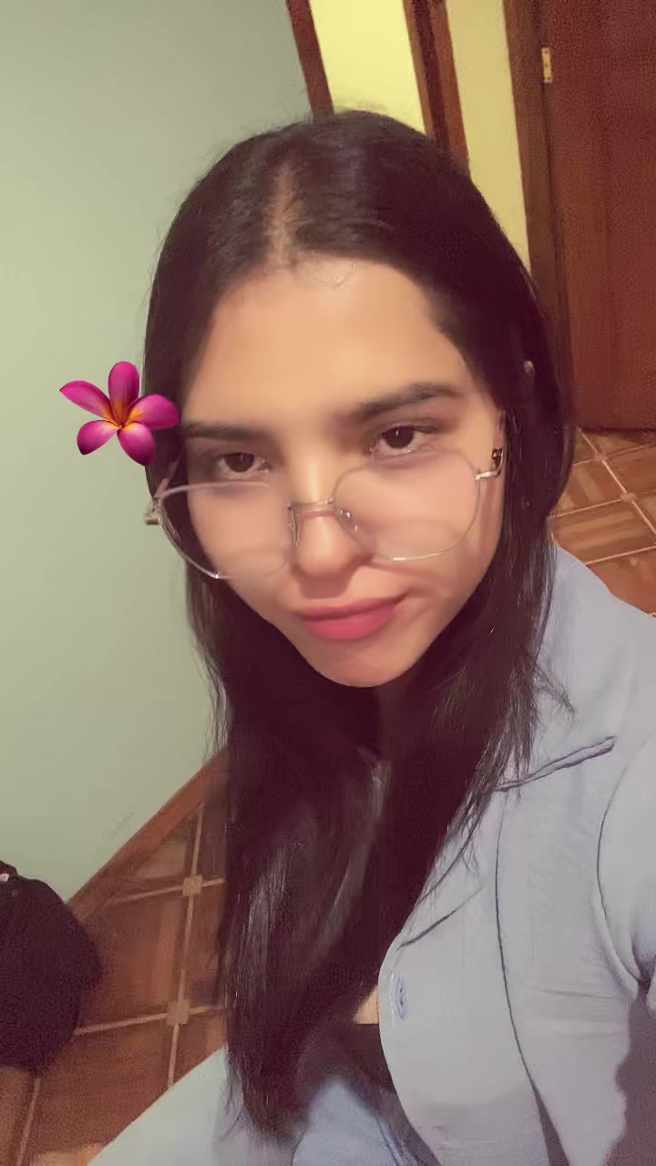 @Sol 🦋
