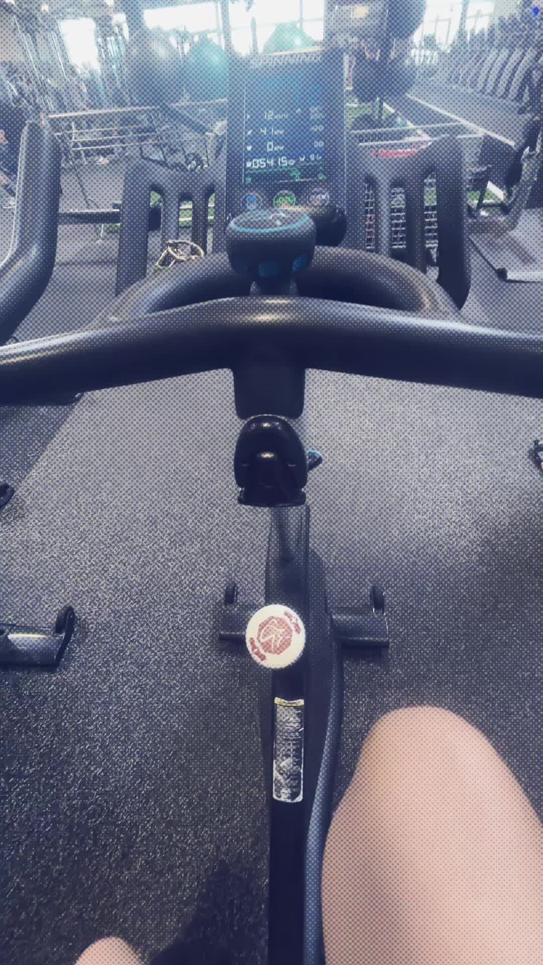 @Hi 😜