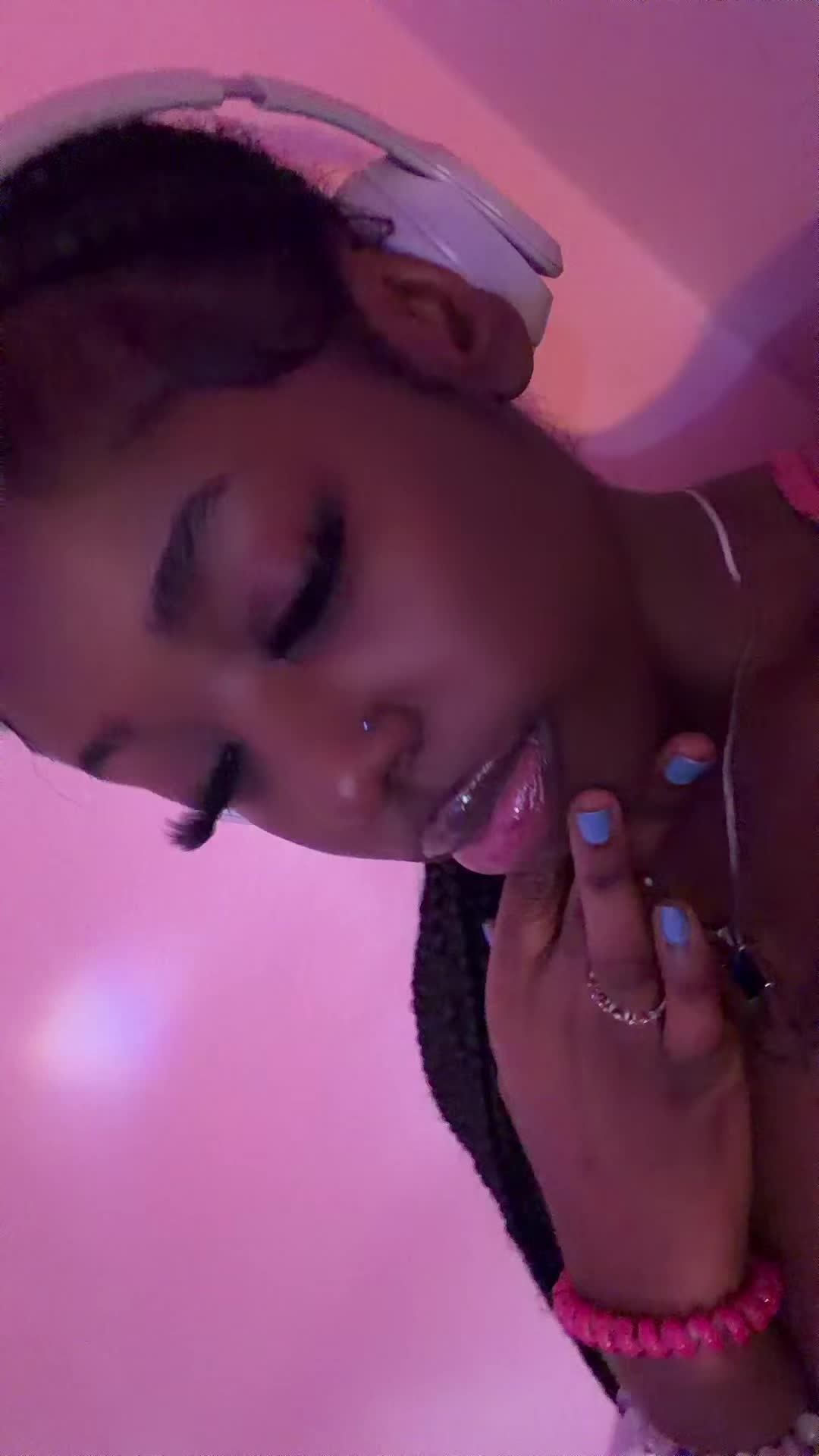 @๐