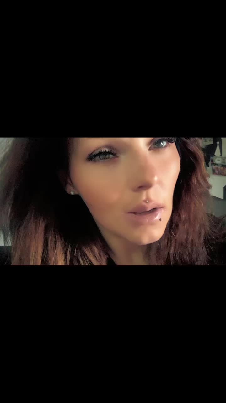 @_1996_Girl 🖤
