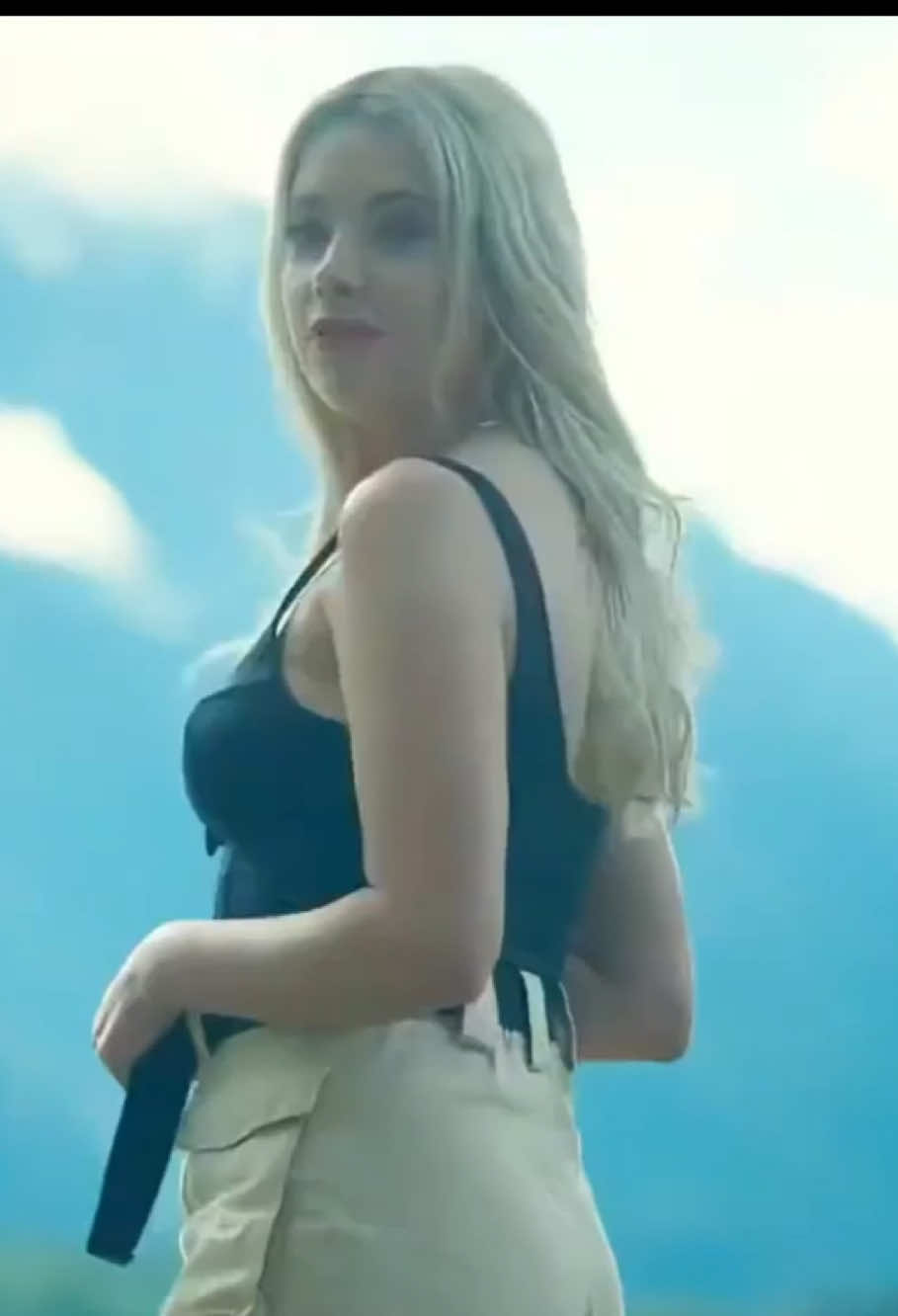 @HauteHarlow