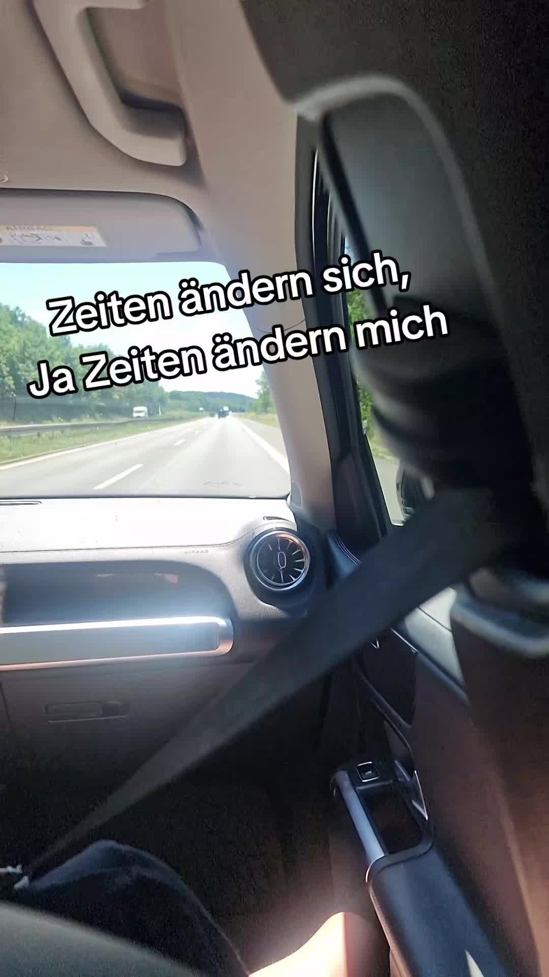 @Melissa 🏳️🌈
