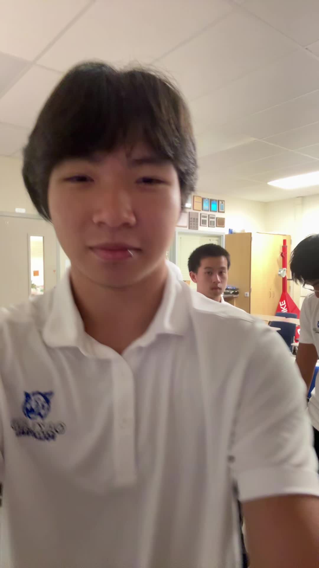@notdarr3n_