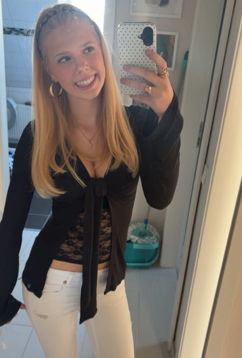 @blondie.emilia