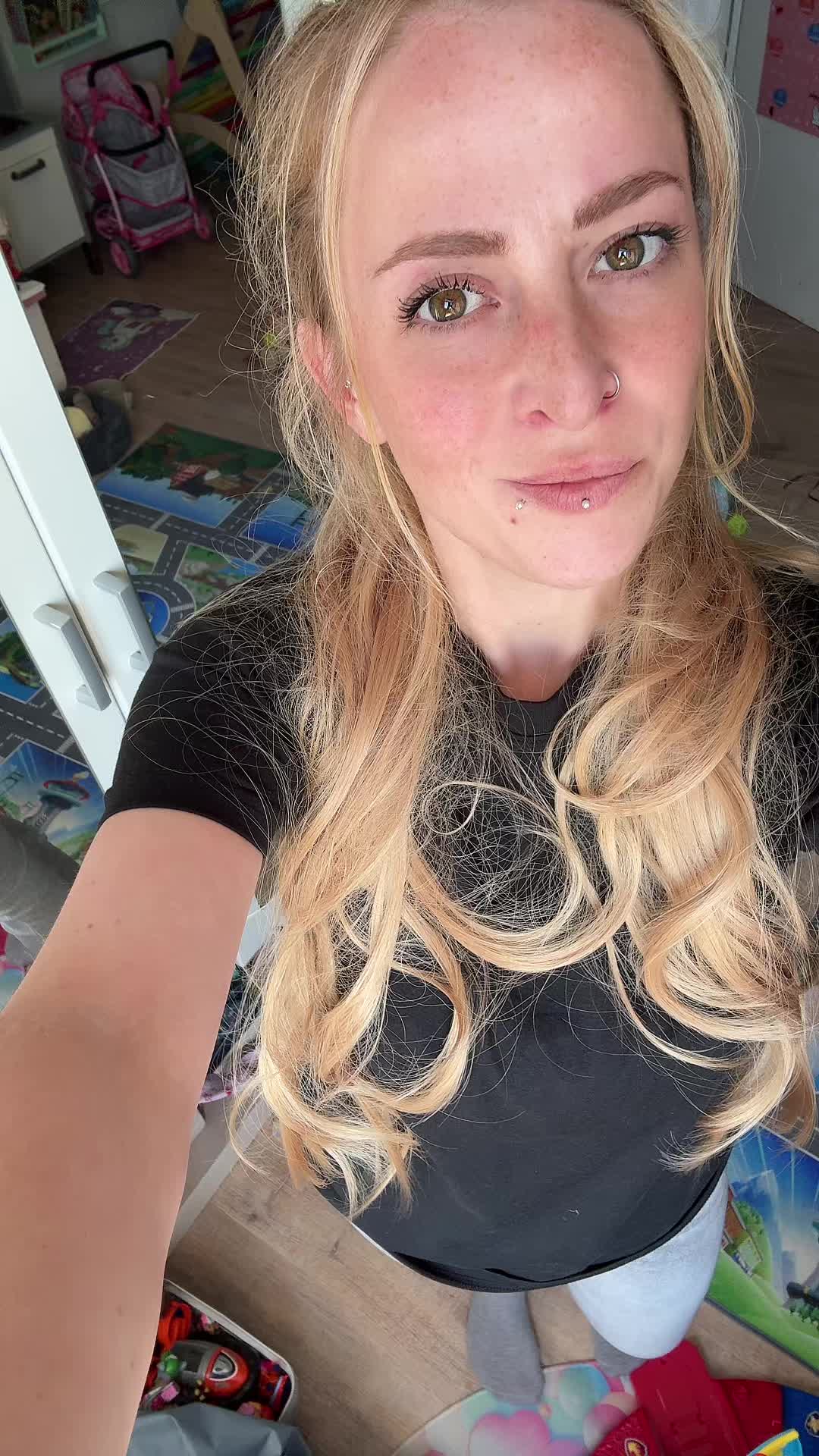 @Linni✌️
