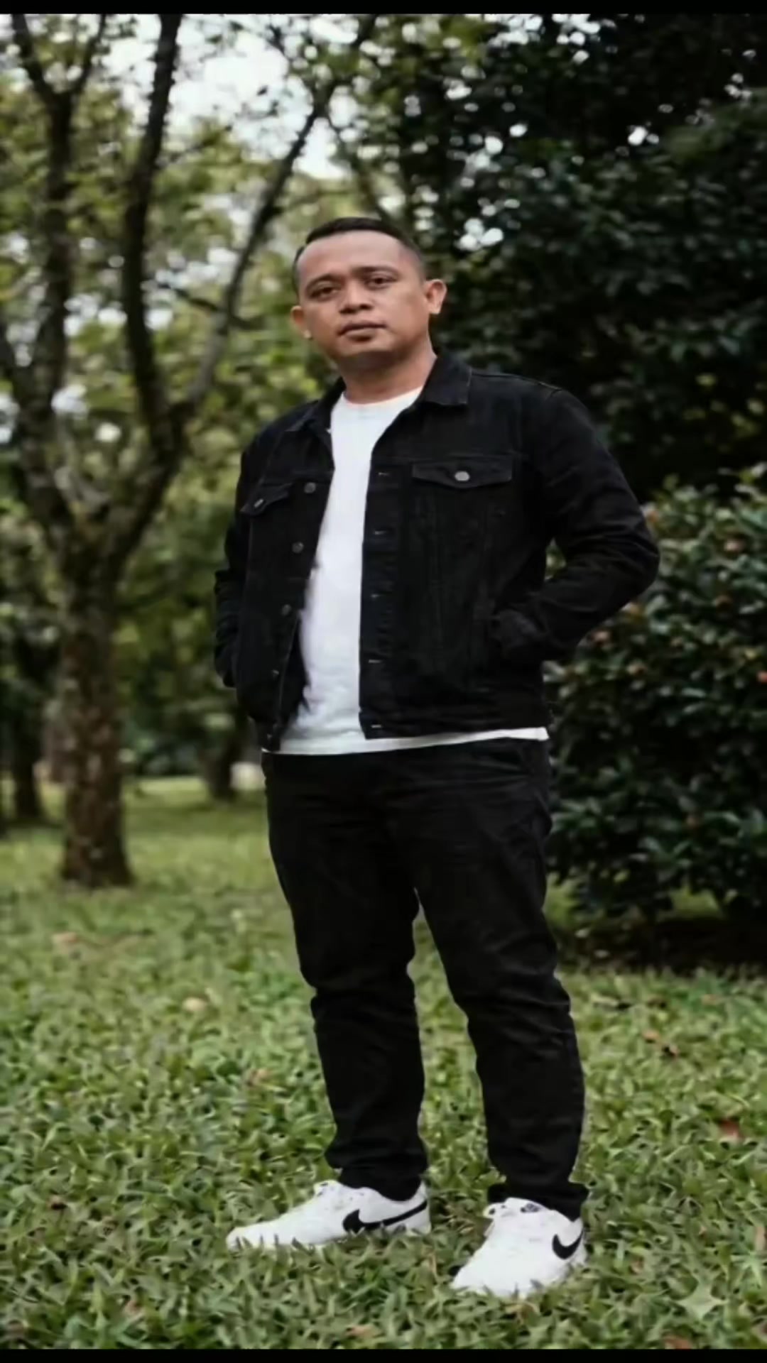 @𝗔𝗿𝗶𝗳𝗶𝗻 𝗟𝗲𝗲