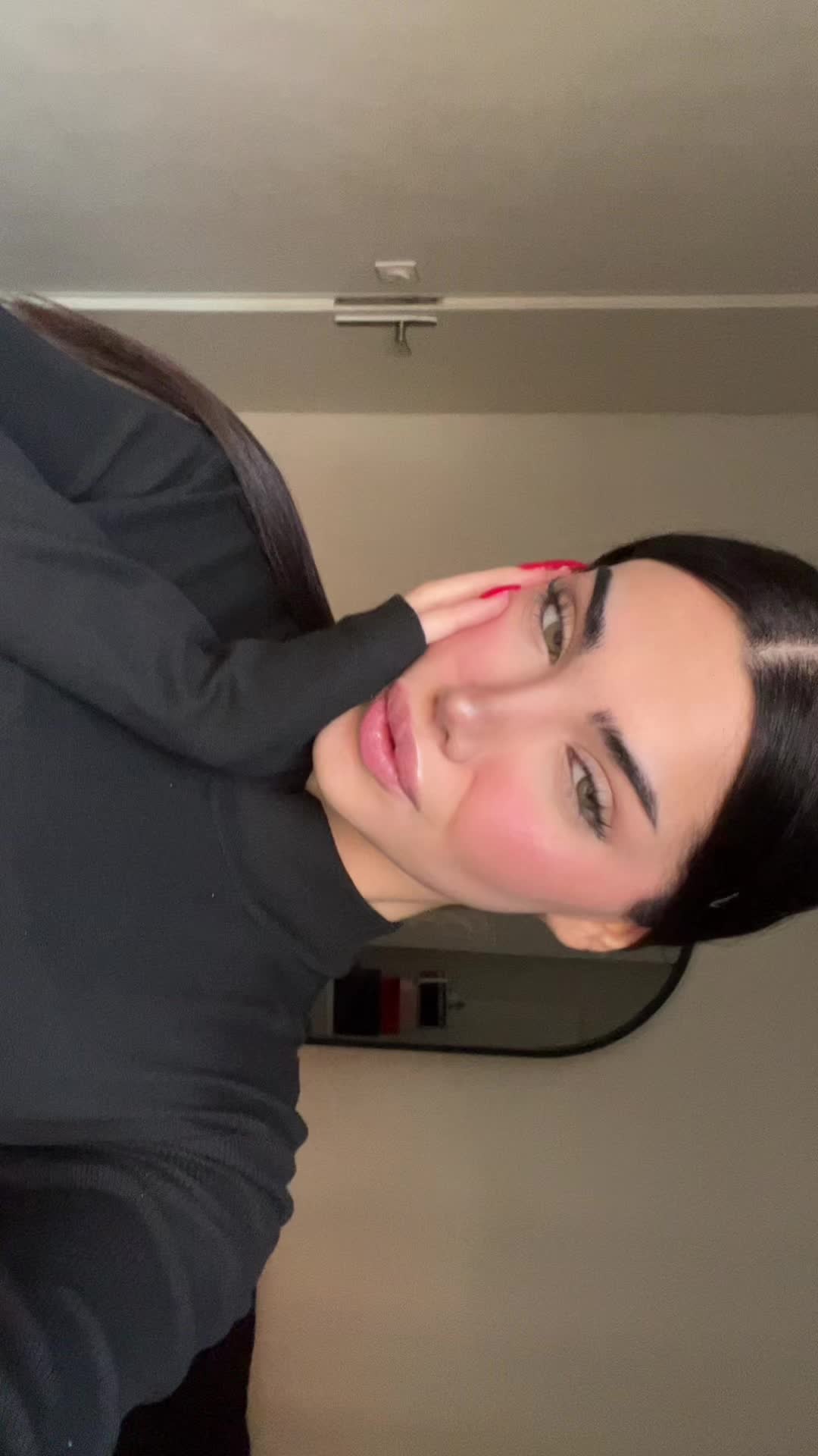 @mllikz