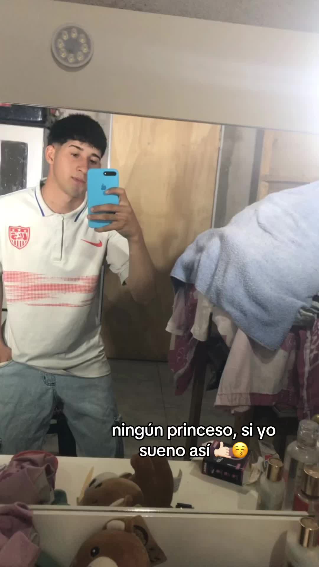 @alexis
