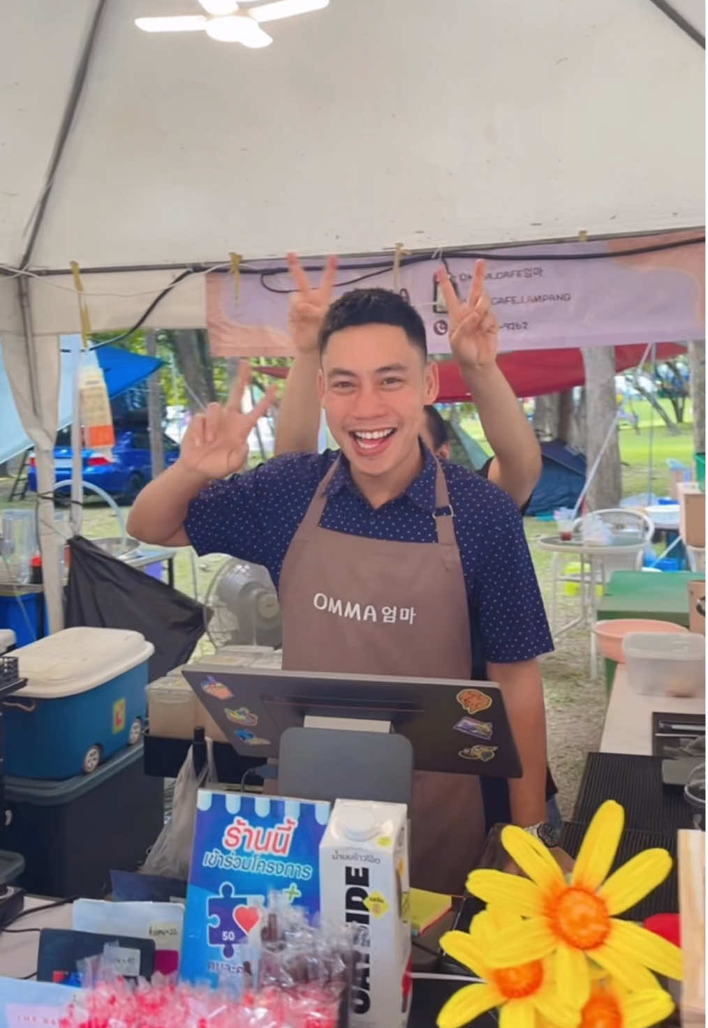 @คุณพีที่หาเงินเลี้ยงนกツ