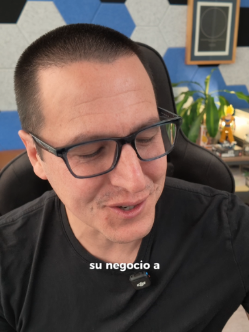 @Germ&aacute;n Meneses | Negocios ☕️