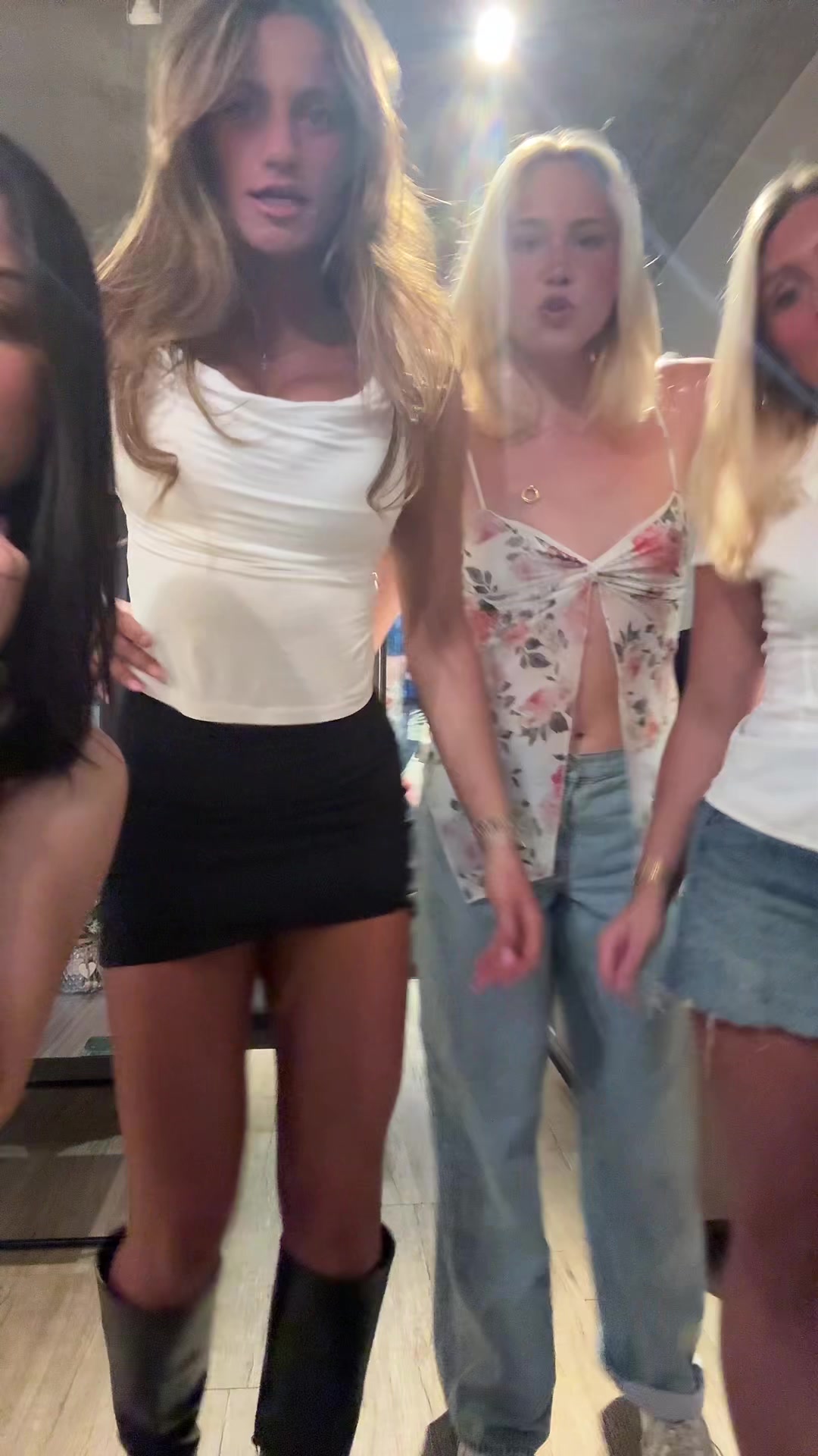 @laurenblack0011
