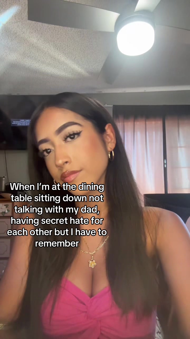 @𝔈𝔪𝔦𝔩𝔶🌺