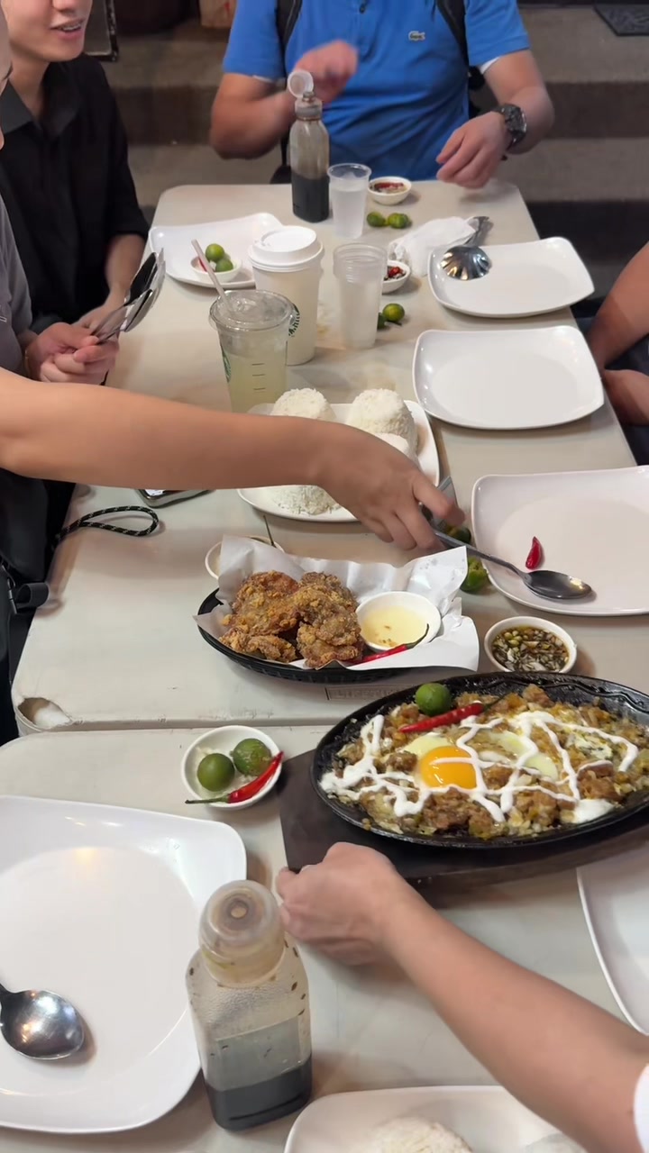 @Lomi Na Novaliches Bayan