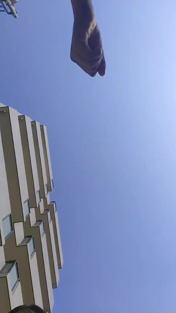@揉ませてください