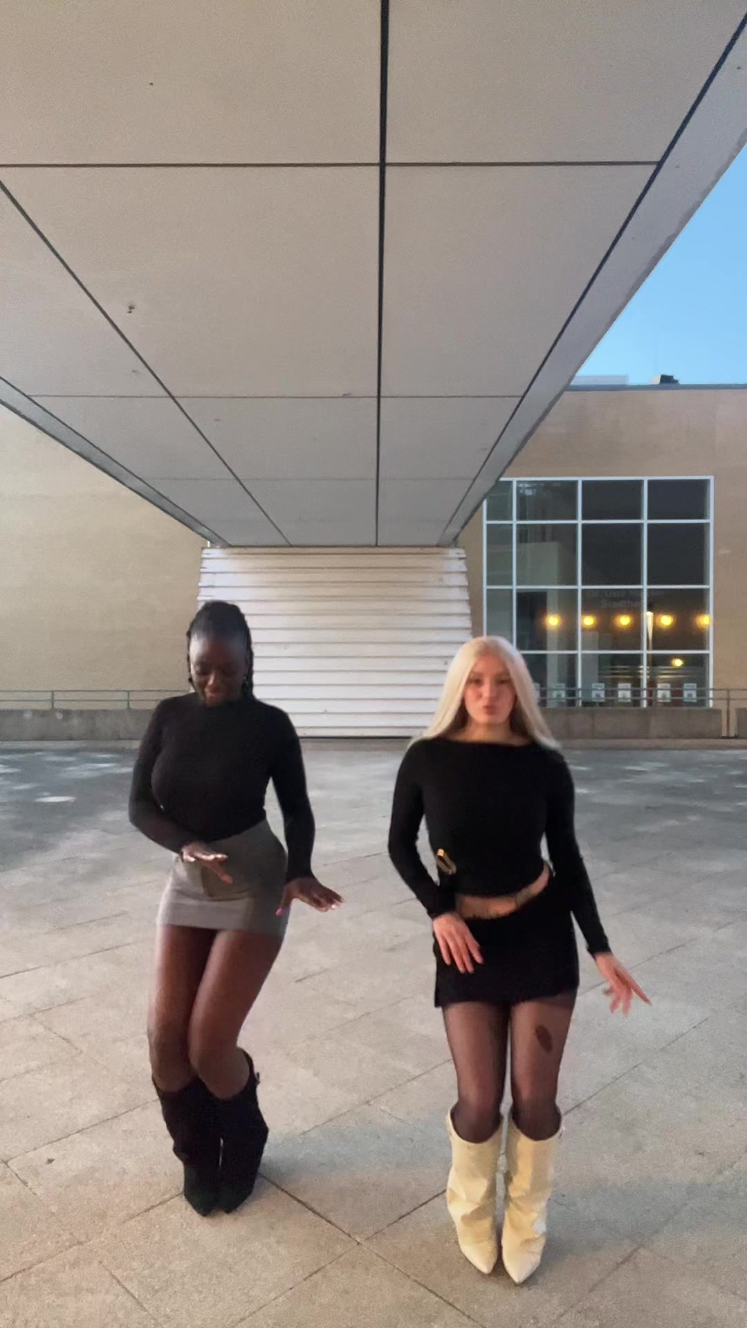 @lucy.linko