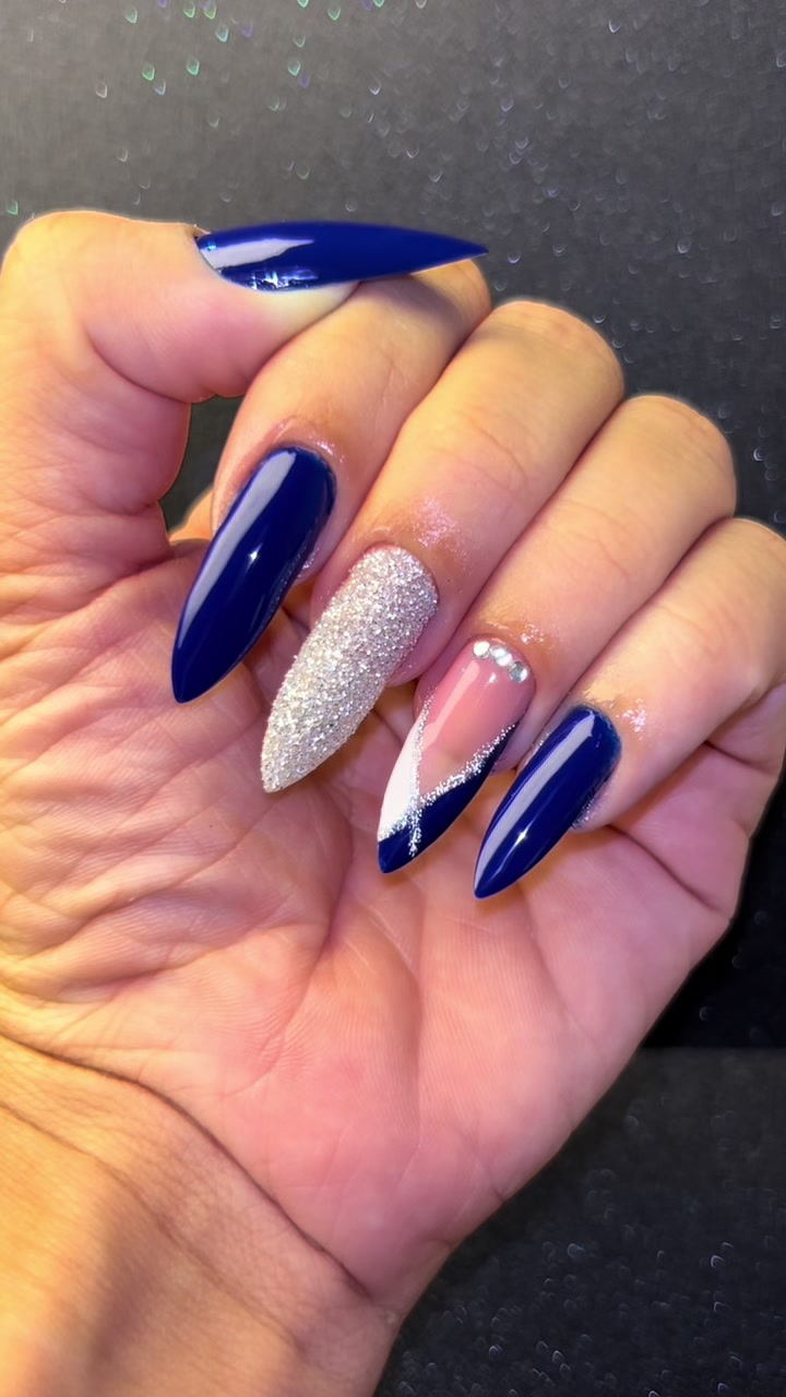 @Thaís Marinho | Unhas Naturais
