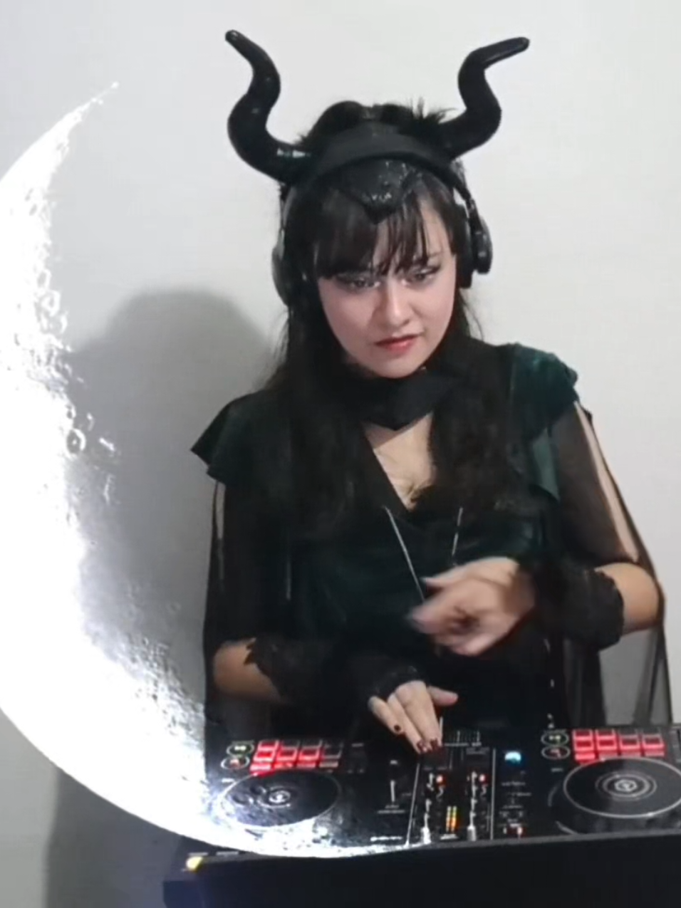 @Yanin Mishelterror