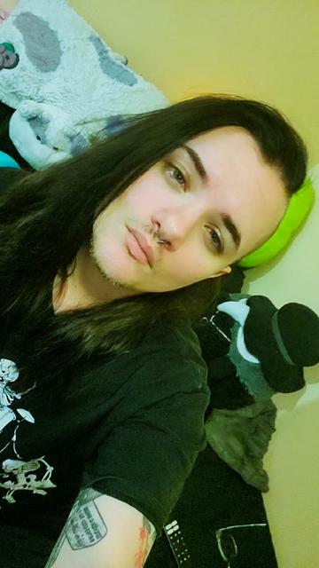 @👻namelessghoulcos👻