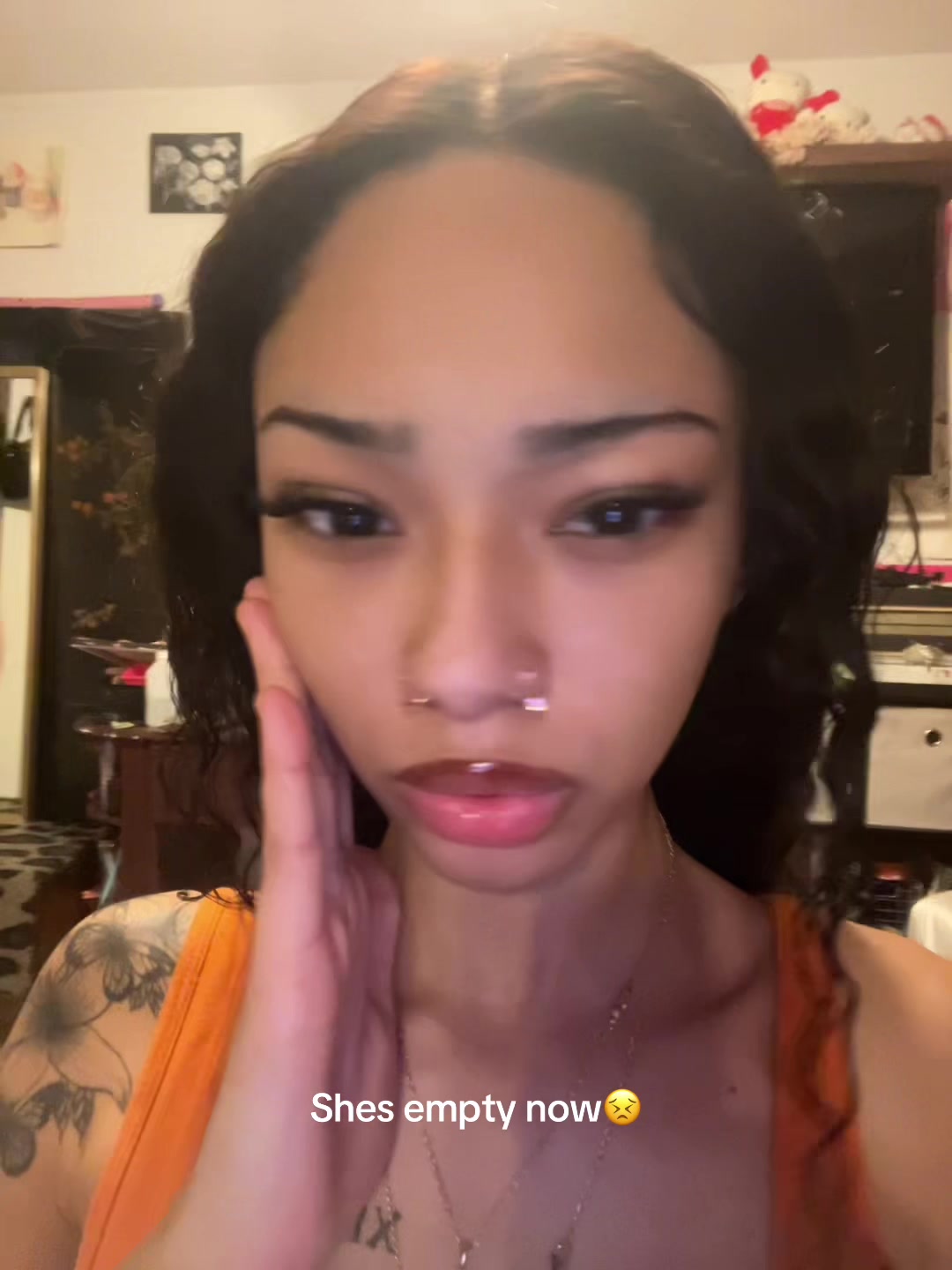 @️