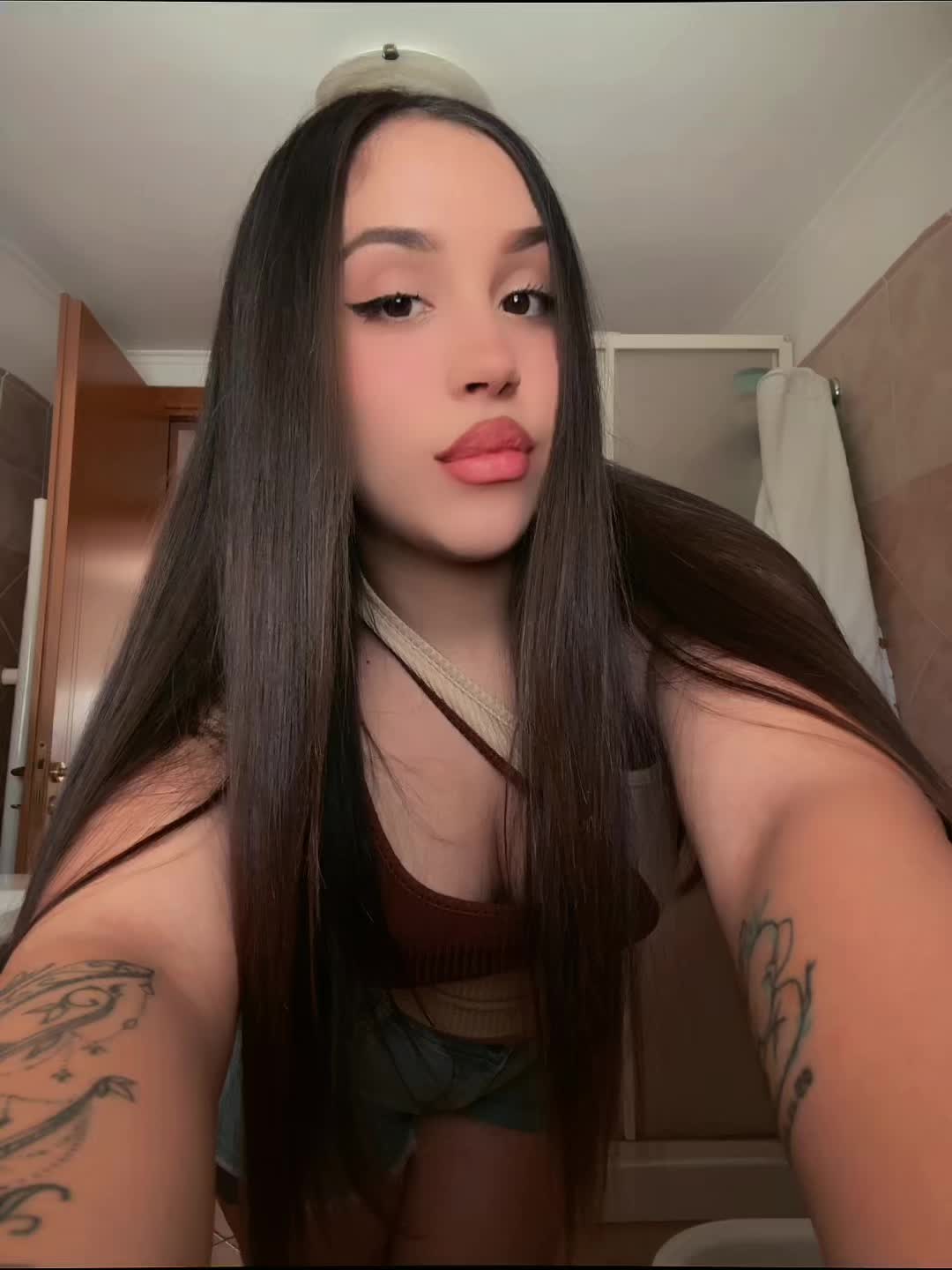 @Erica_B
